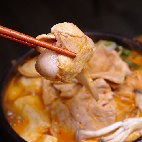 정성껏 기른 국내산 한돈으로 만드는 맛있는 제육볶음