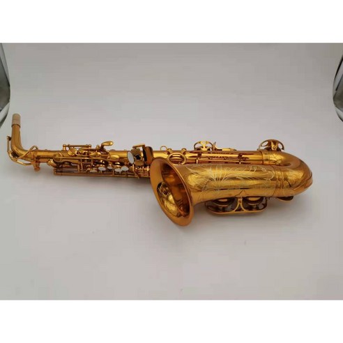 시간을 초월하는 아름다움, Selmer Reference 54 알토 색소폰으로 음악적 여정을 풍요롭게.