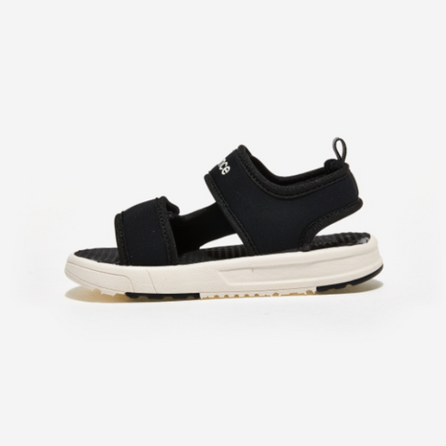 우리 아이 발에 자유를 선물하세요: 뉴발란스 키즈 블랙/화이트 푹신한 데일리 샌들