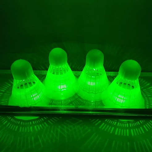 타토 스피드 배드민턴 LED 셔틀콕 4pcs