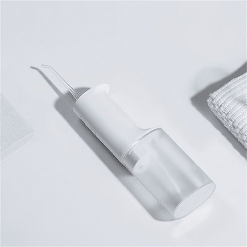 샤오미 미지아 전동 구강 세정기는 전문가의 강력한 치아세정력으로 새로운 세정 경험을 제공하는 제품입니다.