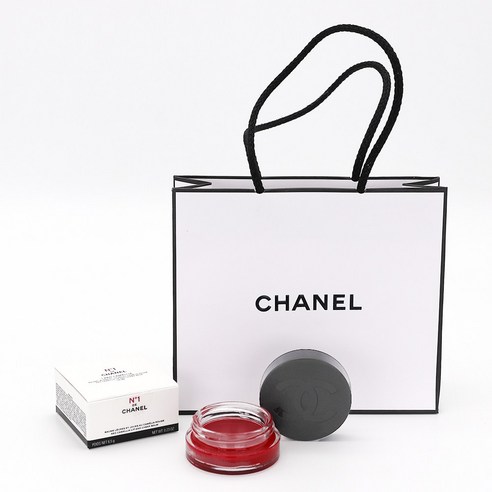 샤넬 N°1 DE CHANEL 레드 까멜리아 립 앤 치크 밤: 시간을 초월하는 아름다움을 담다 샤넬립앤치크밤