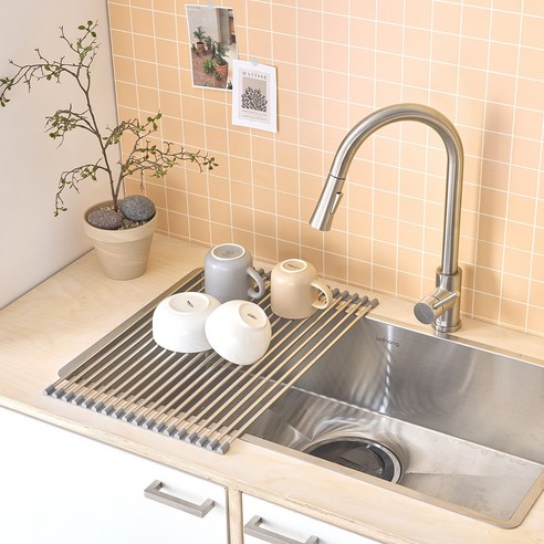 싱크롤 선반으로 좁은 주방을 넓고 효율적으로!