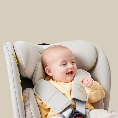 360도 회전으로 편리하고 안전한 니스툴그로우 포르테360 카시트