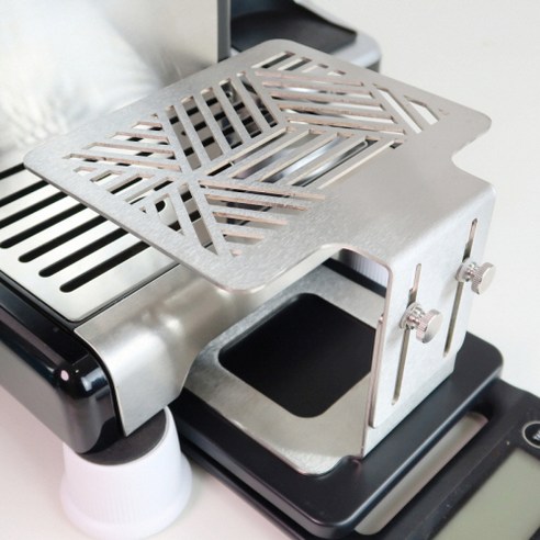 에스프레소를 위한 필수 액세서리: 원두걸스 커피저울 거치대