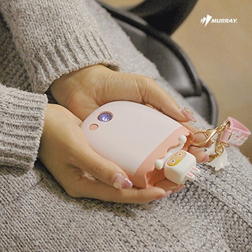 크리스마스 선물로 추천되는 휴대용 캐릭터 키링 손난로 보조배터리