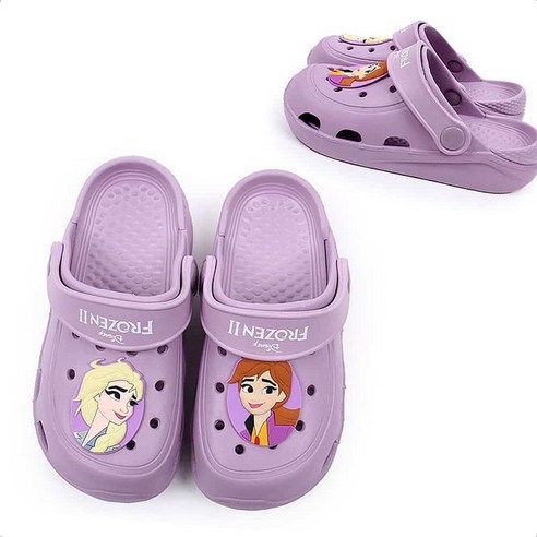 시원한 여름, 아이와 함께 떠나는 물놀이! 왕국2 비치샌들과 함께라면 더욱 특별해요.