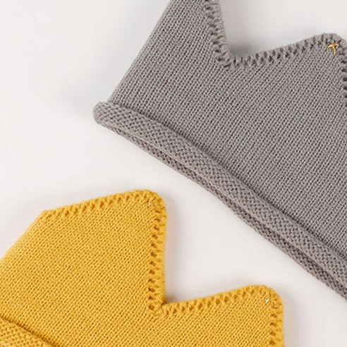 소중한 순간을 더욱 빛낼 특별한 아기 왕관 니트 비니