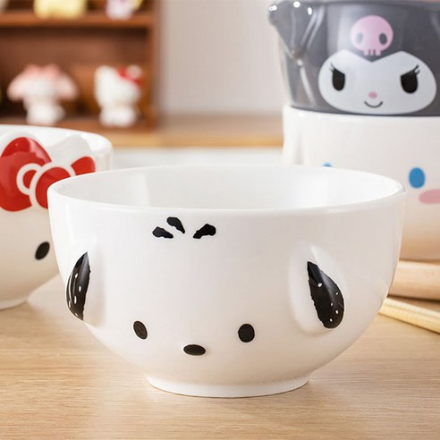 사랑스러운 산리오 캐릭터 밥그릇으로 식탁에 행복을 더하세요!