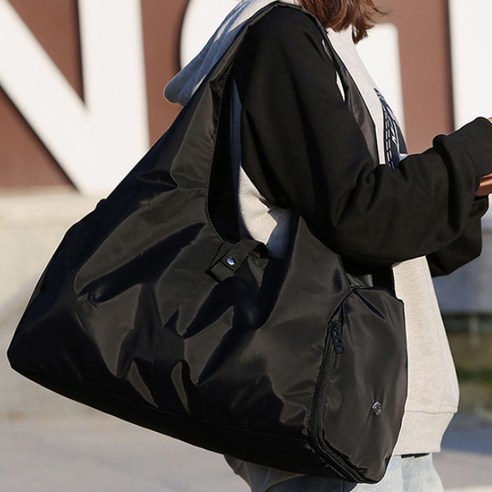다재다능 더플백: 당신의 라이프스타일을 책임질 완벽한 가방