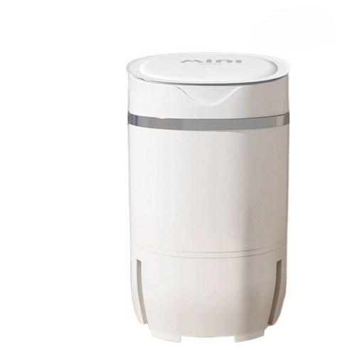 공간 절약과 효율성을 모두 잡은 미니 탈수기