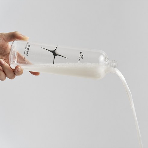 귀하의 차량을 보호하고 빛나게 하는 필수품: 카짐 프리미엄 유리막 코팅 관리제