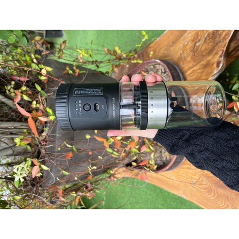 신선하게 갈은 커피콩의 풍부한 맛과 향을 즐기세요.