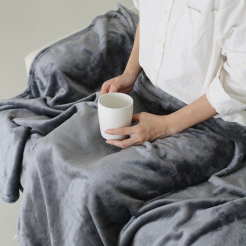 아카시아홈 극세사담요 밍크 무릎담요 캠핑용 차박 거실이불 양면담요 150cmX100cm