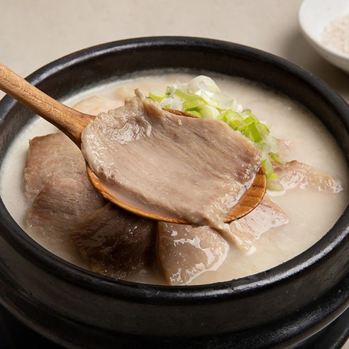 10분 만에 완성하는 따뜻한 국밥 한 그릇의 위로, 대건명가 돼지국밥