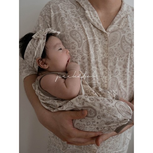 피카부 리에수트와 리에바디수트 패밀리룩 피카부바디수트