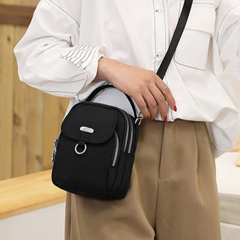 스타일과 실용성을 겸비한 엘다르 엘리스 미니 크로스백