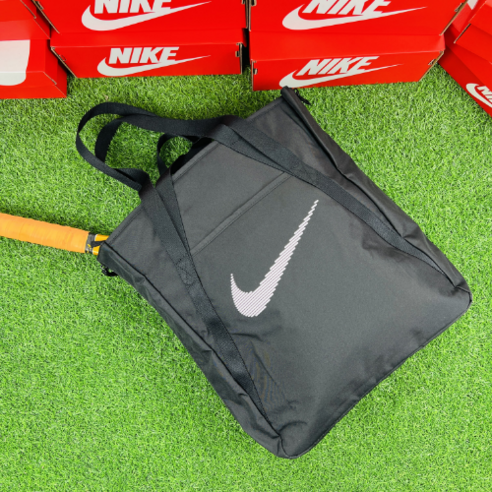 코트 위 스타일을 완성하는 마법, 나이키 테니스 가방!