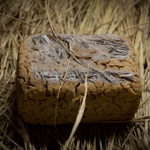 시간과 정성이 빚어낸 깊은 맛, 왕신된장