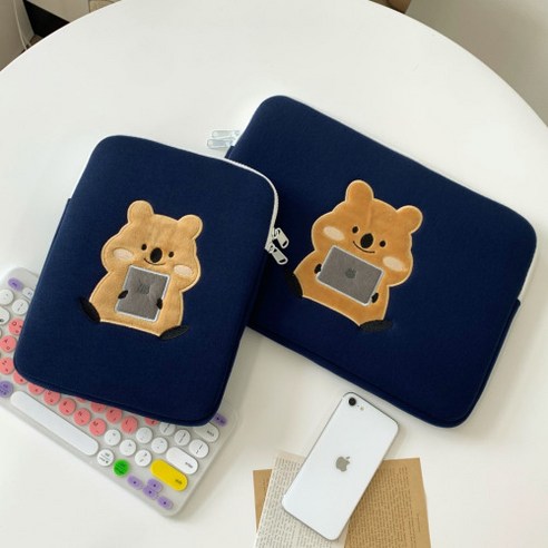 매력적이고 실용적인 픽시 아이패드 노트북 파우치: 소중한 기기를 위한 안전하고 세련된 보호소