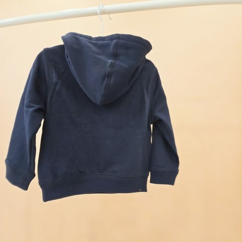 스타일과 편안함을 동시에! GAP 키즈 빅로고 패치 후드티로 우리 아이 스타일 완성!