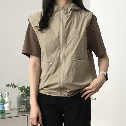 럭키제이 여성용 후드 바람막이 조끼