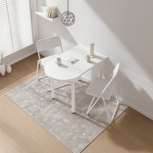 좁은 공간, 답답한 자세… 벗어나고 싶다면? 미니 식탁 테이블 보조책상 사용 후기 미니식탁