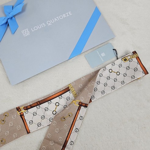 루이까또즈 실크 방도, 섬세한 아름다움으로 당신의 스타일을 완성하다.