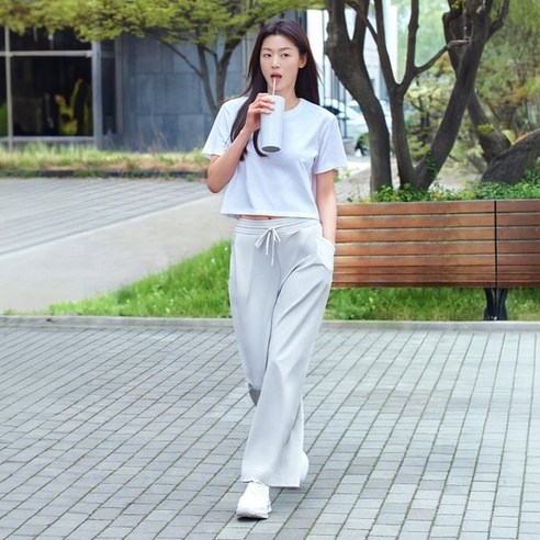 편안함과 스타일, 모두 놓치고 싶지 않다면? 안다르 에어리핏 와이드 팬츠 솔직 후기 에어리핏와이드팬츠