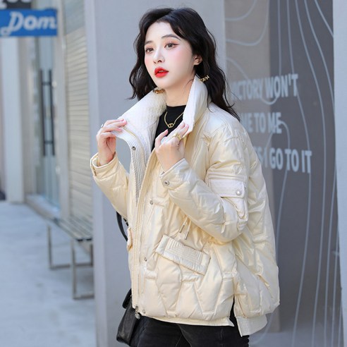 무스너클롱패딩 추천상품 매혹적인 화이트 오리털 패딩 코트로 겨울을 정복하세요! 소개
