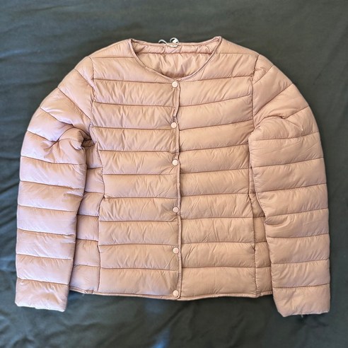 세련되고 따뜻한 이큐메이드 여성용 슬림핏 경량패딩 자켓