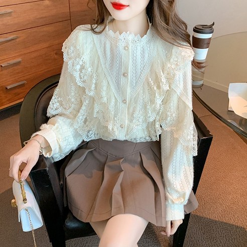 춘게엘 레이스 긴팔블라우스 2컬러 ay2325