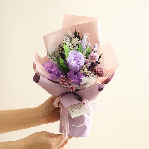 뷰티풀데코센스의 생화 프리저브드 꽃다발로 생생한 아름다움을 만나보세요.