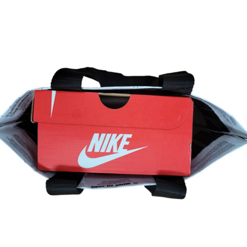 스타일과 실용성을 겸비한 나이키 리유저블백으로 일상을 더욱 편리하고 스타일리시하게!