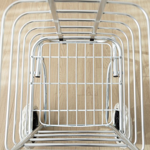 편리한 쇼핑 및 운송을 위한 할메이드 핸드카트