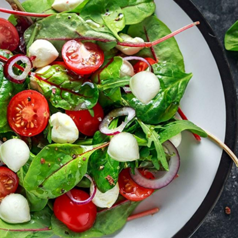 신선한 치즈로 요리를 더욱 특별하게 만드세요