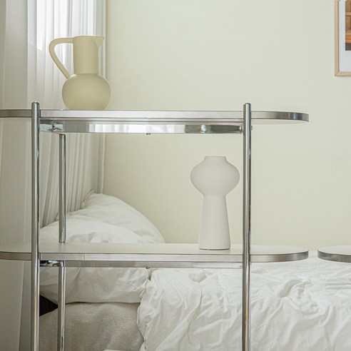 스타일과 실용성을 갖춘 수납 선반