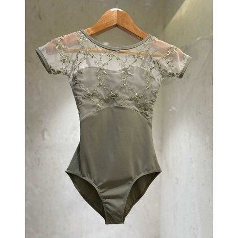 거울 속 내 모습에 반하다: 저스트어콥스 발레복 후기 취미발레복