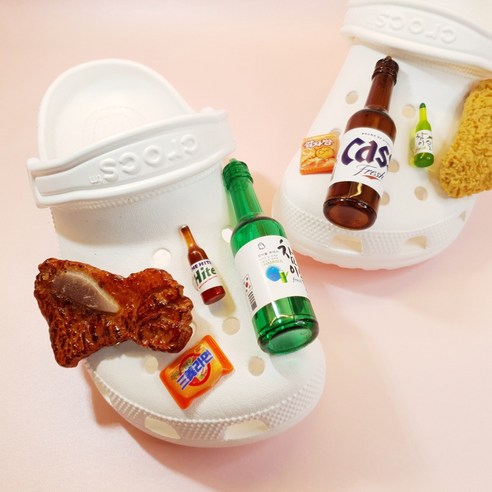 "내 신발, 내가 꾸민다!" 밤비유 음식 클로그 파츠로 개성 UP! 클로그지비츠모음