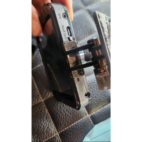 합리적인 가격으로 내 차를 안전하게 지키는 지넷 Z8 중고 블랙박스