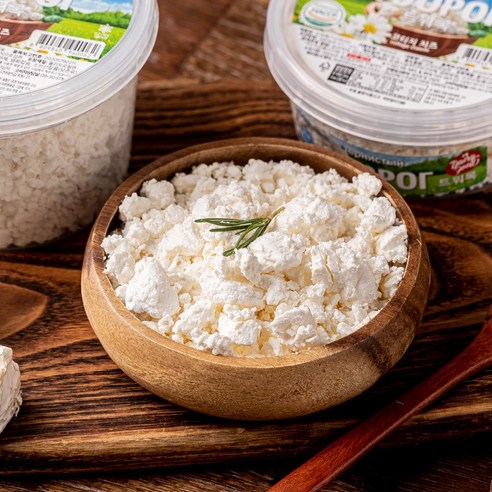 몽글몽글 피어나는 신선함, 코티지 치즈 트워록(TVOROG)으로 특별한 미식 경험을!