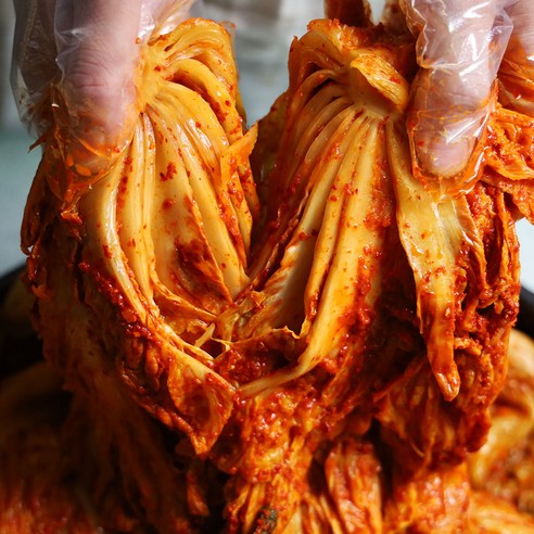 시간과 정성이 빚어낸 깊은 맛, 100% 국산 전라도 숙성 묵은지