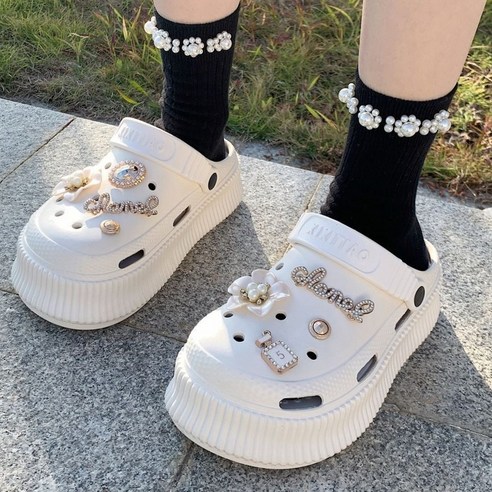 라라홀릭 보석 파츠로 밋밋한 신발에 나만의 개성을 더하다!