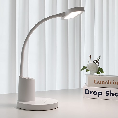 브로닉 LED 책상 무선 스탠드: 기능적이고 시력 보호적인 조명 솔루션