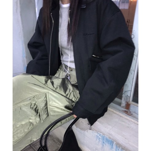 레더카라 포인트 레터링 투웨이 위아 자켓