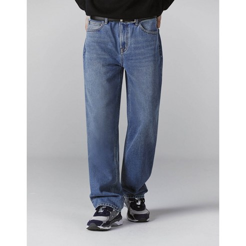 편안함과 스타일을 위한 겨울 필수 아이템: 지오다노 스트레이트핏 기모 데님 팬츠