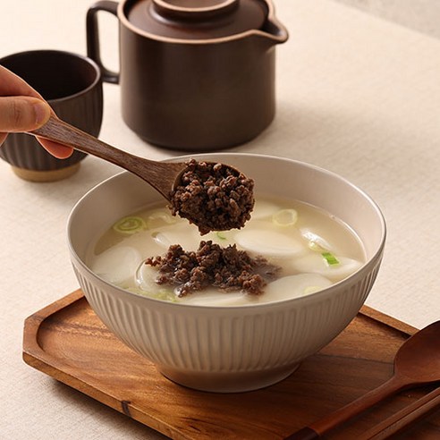 아기의 건강과 발달을 위한 영양가 높고 편리한 무항생제 한우 우둔 다짐육