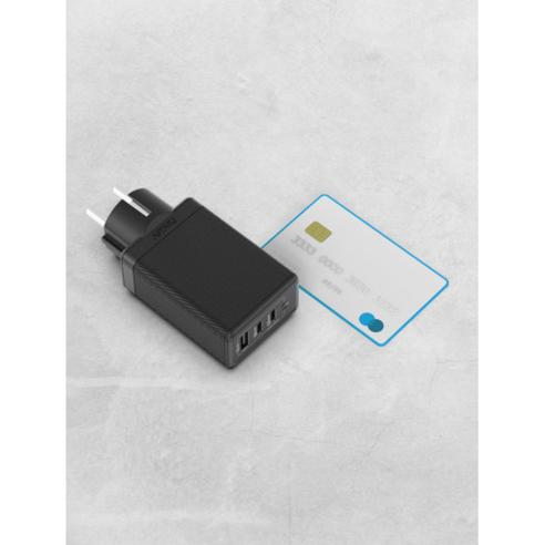 GaN 기술로 구동되는 고속 멀티 포트 충전 솔루션