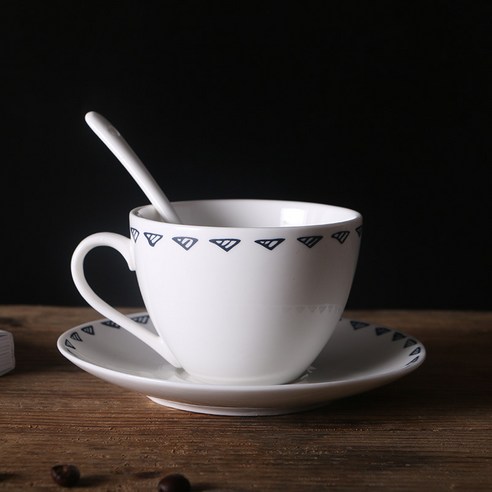 도자기 커피잔 창의 우유잔 식당 머그컵 커피숍 컵 접시 숟가락 세트, 삼각형 커피잔 접시 숟가락, 101-205ml