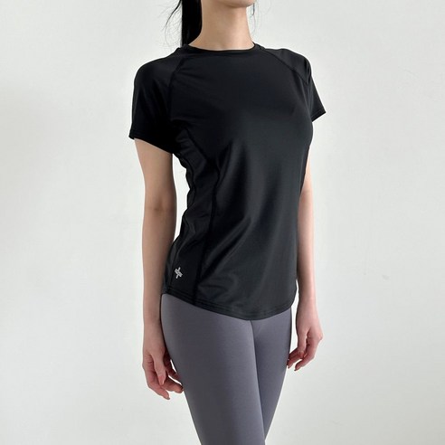 땀 걱정 없이 쾌적하게! 깃털처럼 가벼운 젝시믹스 아이스페더 숏슬리브